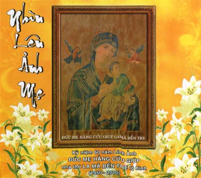 Nhìn Lên Ảnh Mẹ